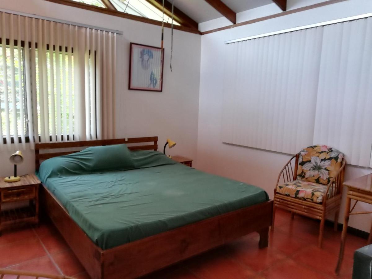 Hotel Iguana Libre à Dominical Extérieur photo